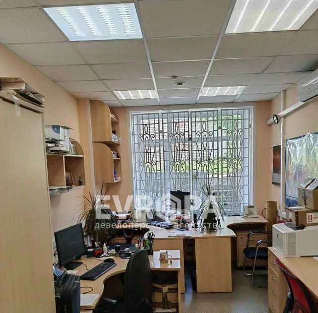 офис г Ульяновск р-н Ленинский ул Дворцовая 9 фото 16