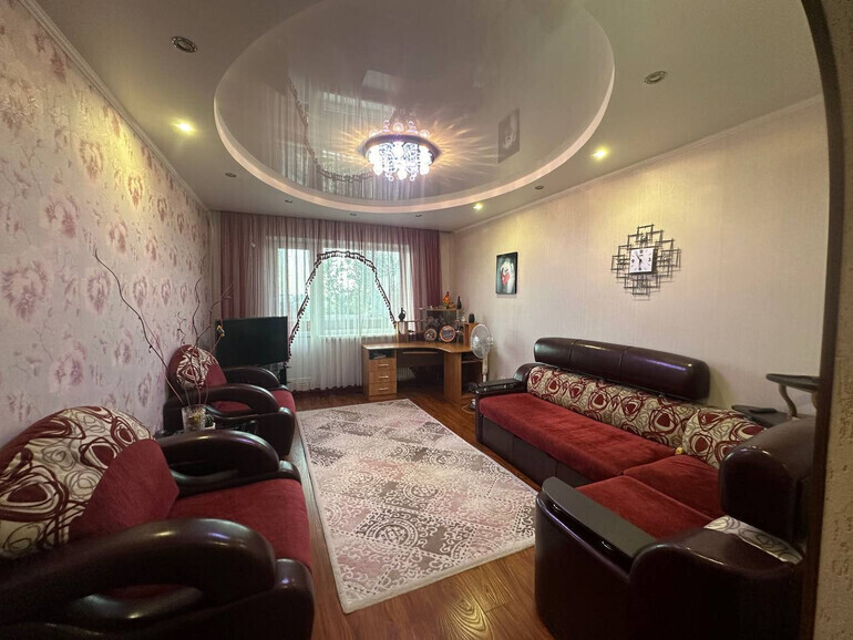 квартира г Брянск рп Радица-Крыловка Бежицкий район ул Медведева 11 фото 3