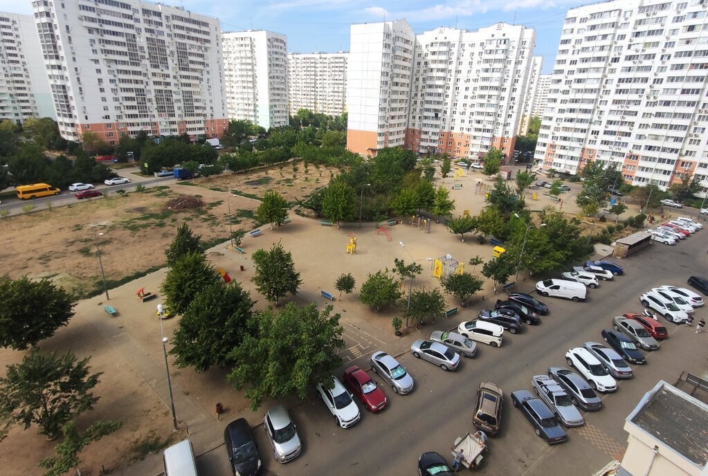 квартира г Краснодар р-н Прикубанский ул им. Артюшкова В.Д. 3 микрорайон «Московский» В. Д. фото 21