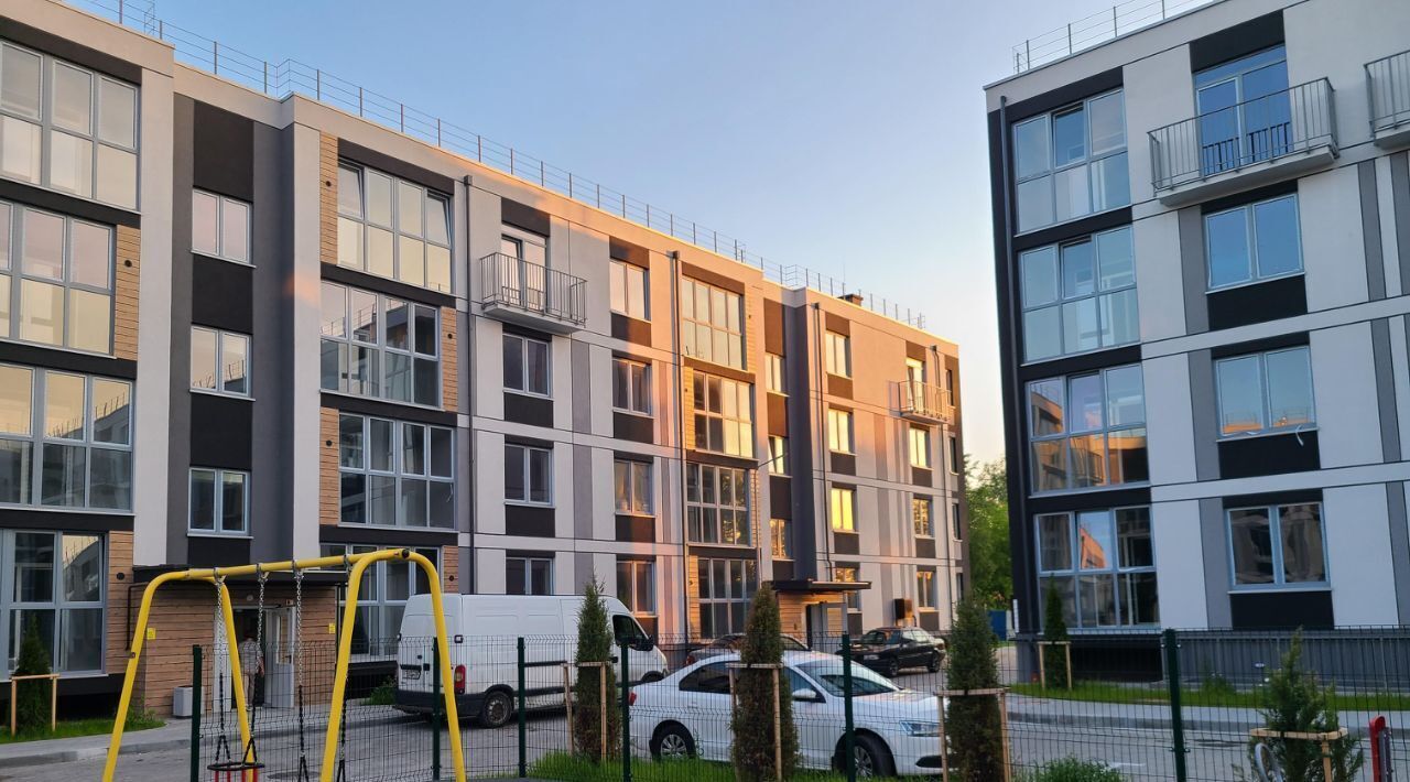 квартира г Калининград р-н Центральный ул Сержанта Мишина 81к/2 фото 2