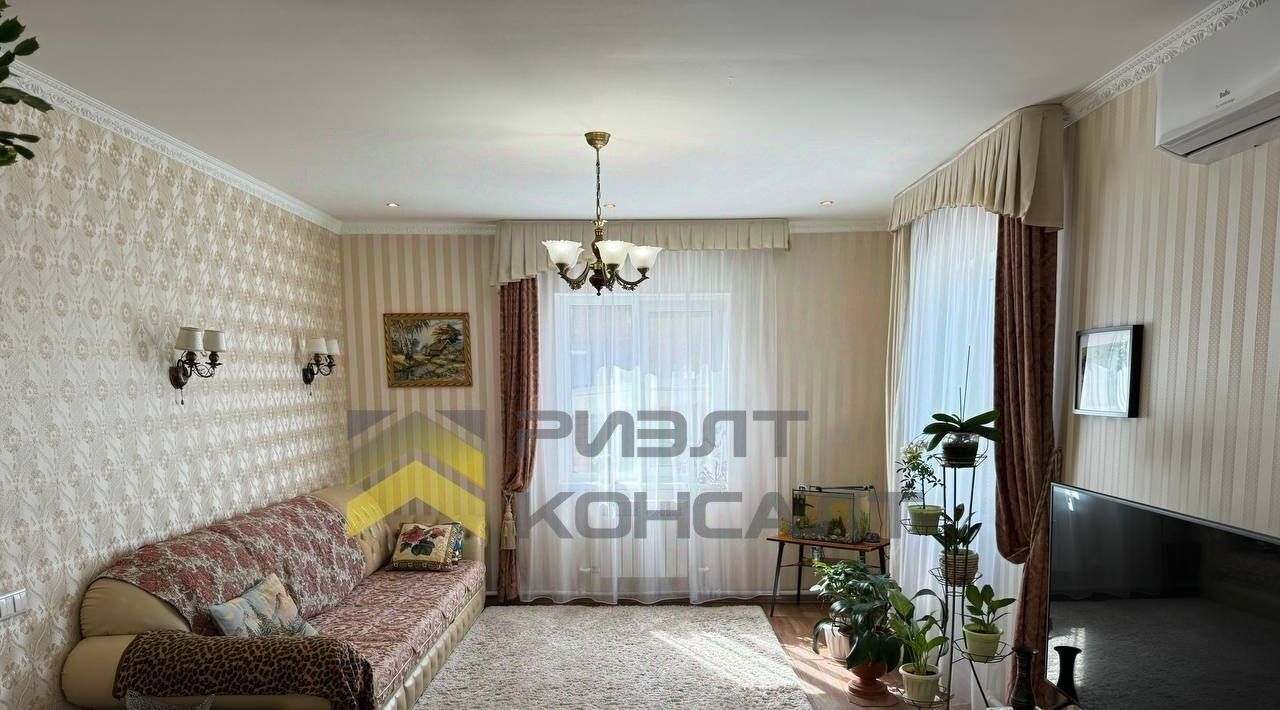 дом г Омск р-н Центральный ул 20-я Линия 9 фото 17