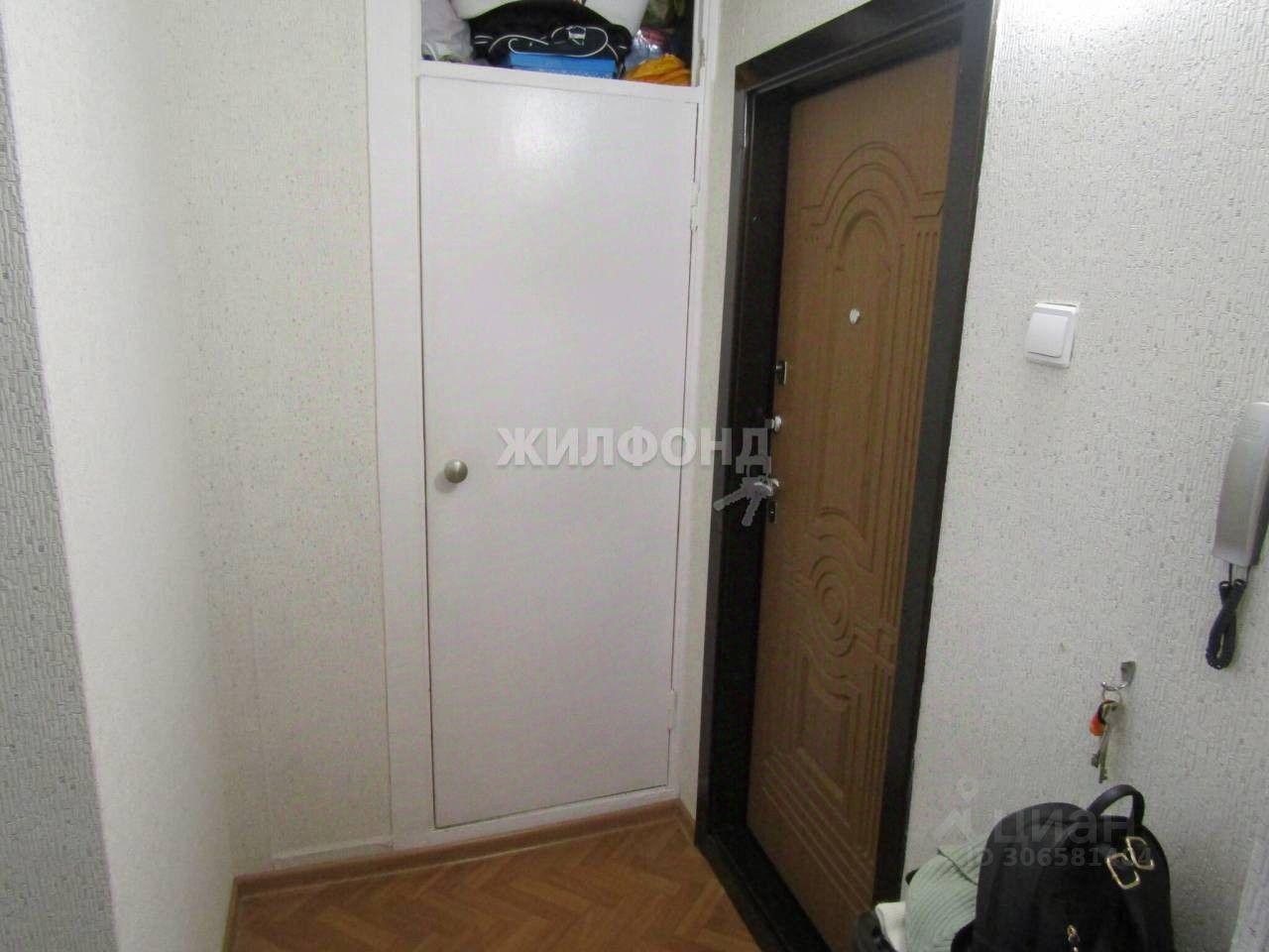 квартира г Новосибирск р-н Дзержинский ул Толбухина 41/2 фото 5