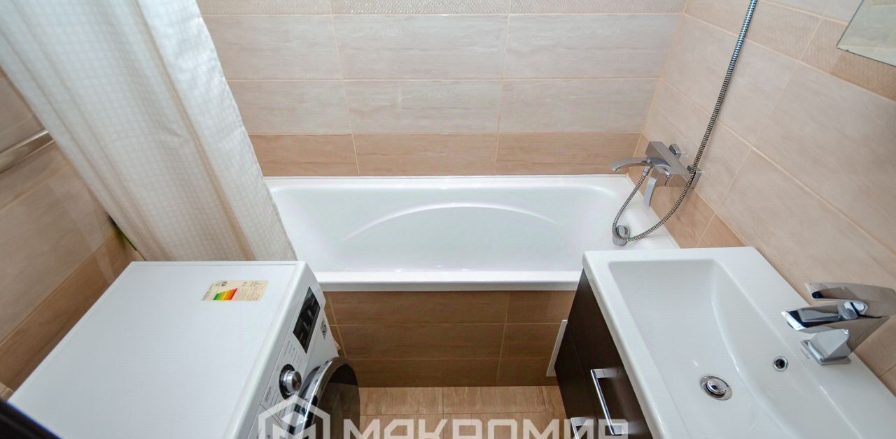 квартира г Новосибирск р-н Дзержинский Золотая Нива ул Кошурникова 22/6 фото 9
