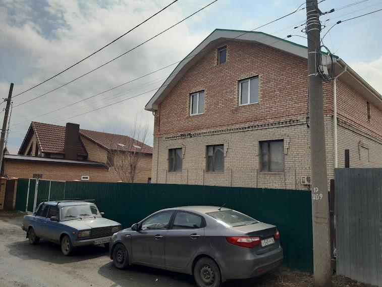 дом г Орск р-н Октябрьский Мостострой Малиновая улица, 31 фото 1