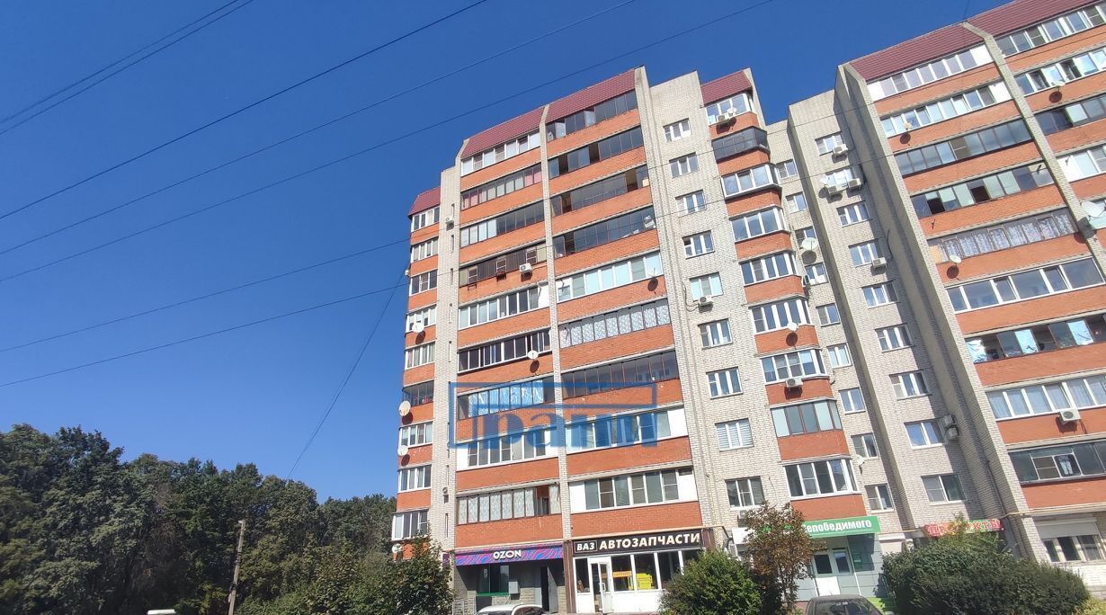 торговое помещение г Курск р-н Центральный ул Орловская 1 фото 2