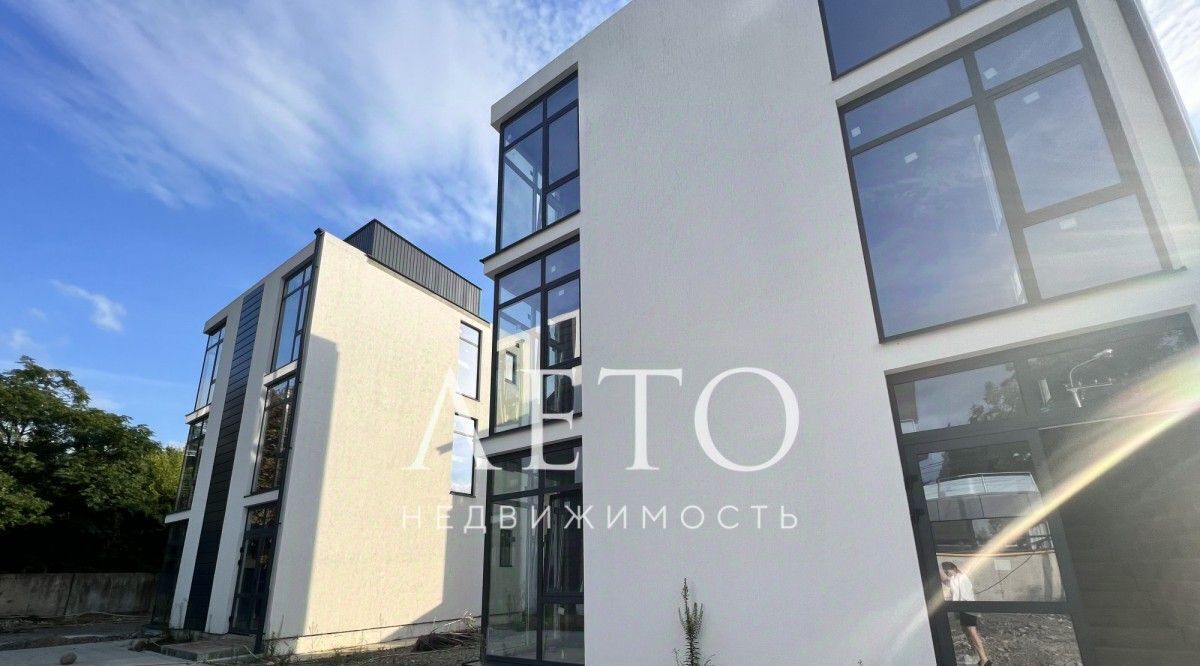 офис г Сочи р-н Адлерский ул Цветочная 17 Сириус пгт фото 1