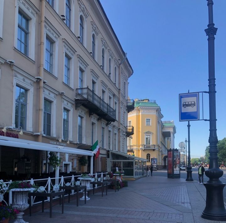 квартира г Санкт-Петербург метро Адмиралтейская р-н Адмиралтейский пр-кт Вознесенский 2б фото 15