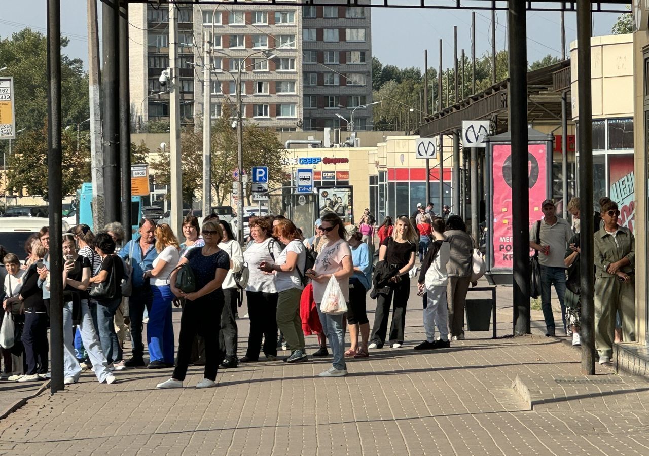 свободного назначения г Санкт-Петербург метро Проспект Ветеранов б-р Новаторов 73к/4а фото 1