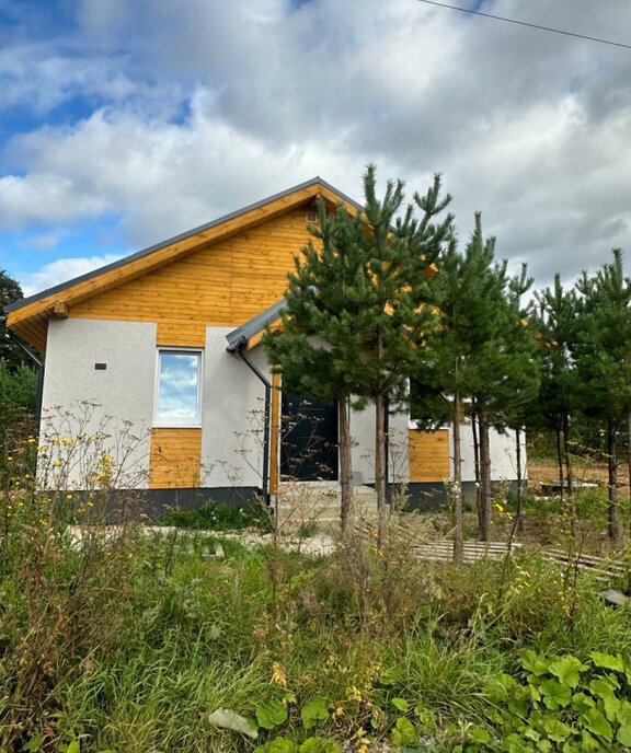 дом р-н Белоярский п Гагарский загородный комплекс Лайф, 2-я Парковая улица фото 2