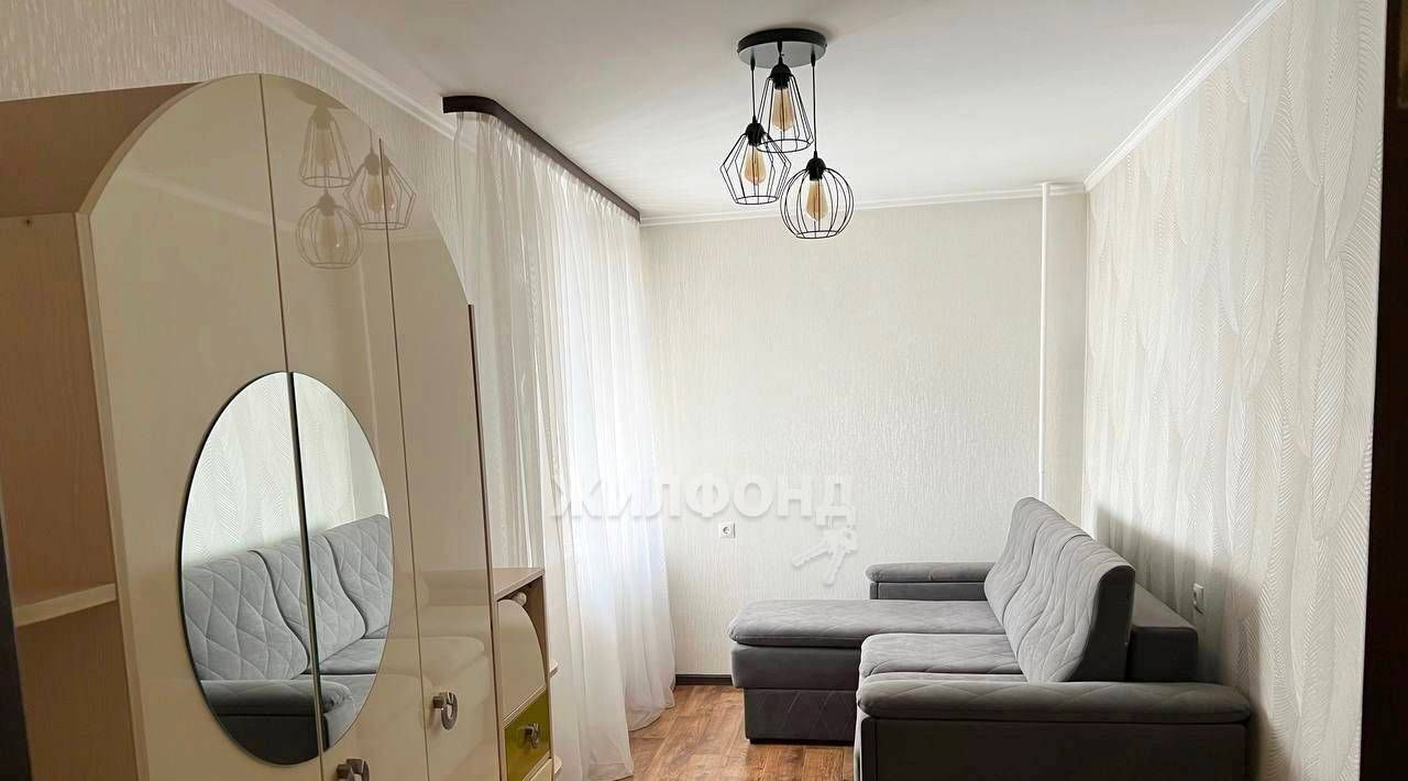 квартира г Абакан ул Торосова 17 фото 4