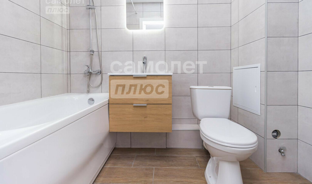 квартира г Уфа р-н Демский б-р Яркий 11 фото 12