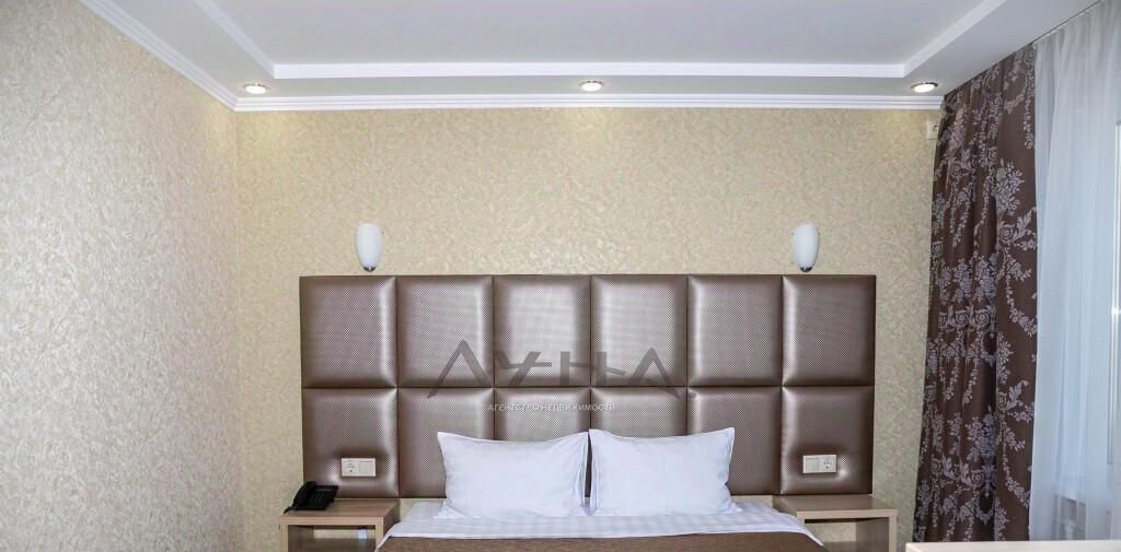 офис г Набережные Челны р-н Автозаводский пр-кт им Вахитова 44/78 фото 14