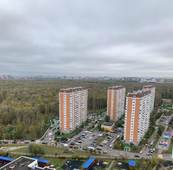 комната г Москва п Московский ЖК «Град Московский» метро Рассказовка р-н микрорайон Град Московский ул Радужная 13к/2 Московский г. фото 1