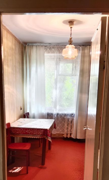 квартира г Саратов р-н Фрунзенский ул Рабочая 134/142 фото 11