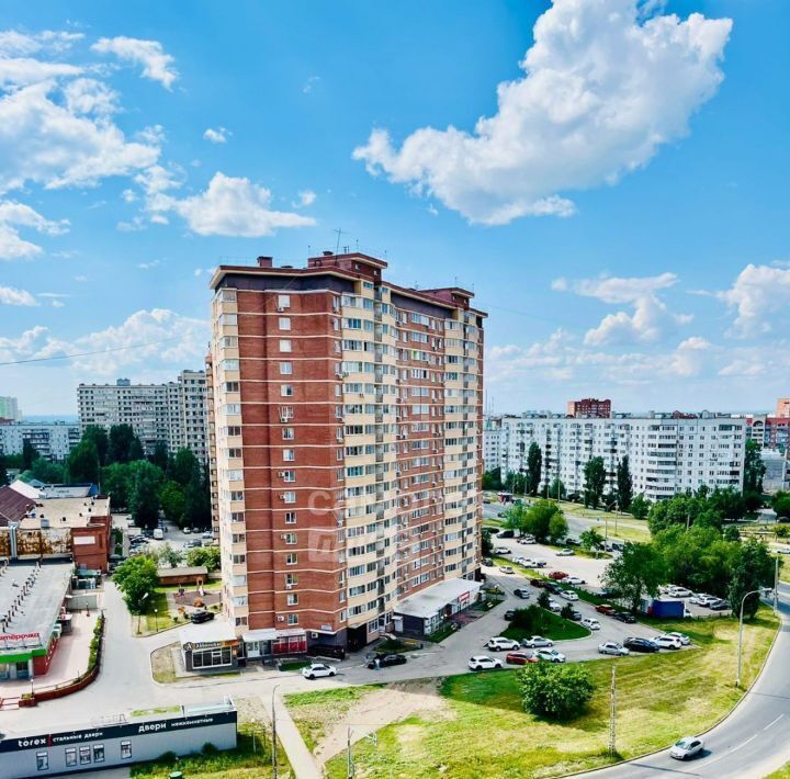 квартира г Тольятти р-н Автозаводский ул Автостроителей 11а фото 4