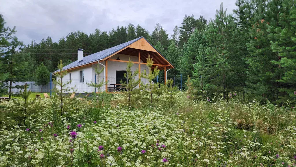 дом р-н Белоярский д Поварня ул Кленовая 114а Бобровский фото 1