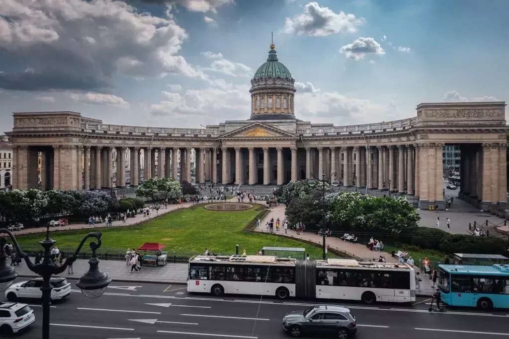 комната г Санкт-Петербург метро Невский Проспект пр-кт Невский 26 Ленинградская область фото 14