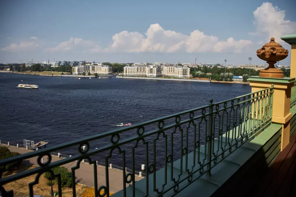 комната г Санкт-Петербург метро Адмиралтейская Малый Васильевского острова проспект, 1, Ленинградская область фото 9