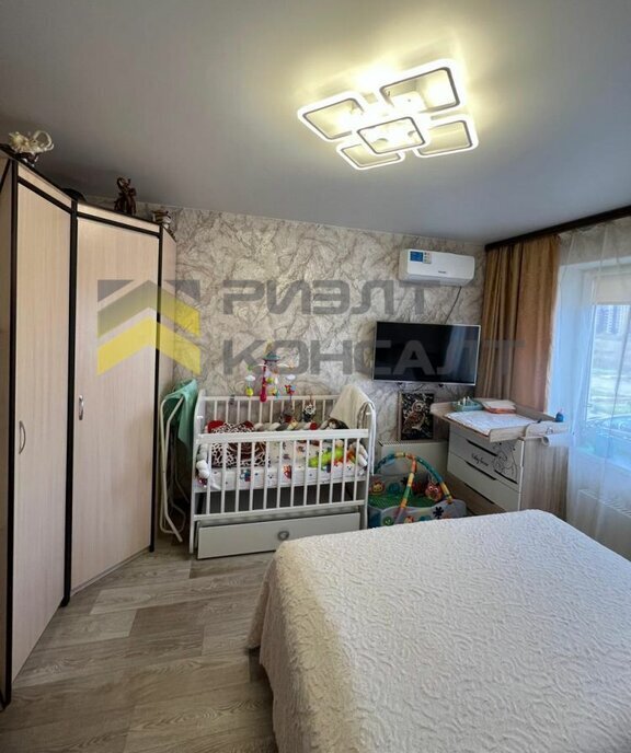 квартира г Омск ул 21-я Амурская 25к/3 фото 17