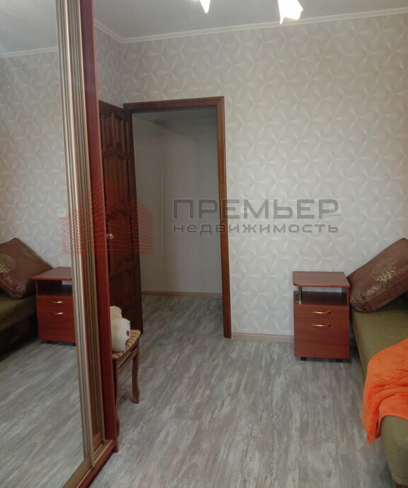 квартира г Волгоград р-н Дзержинский ул Космонавтов 45 фото 7