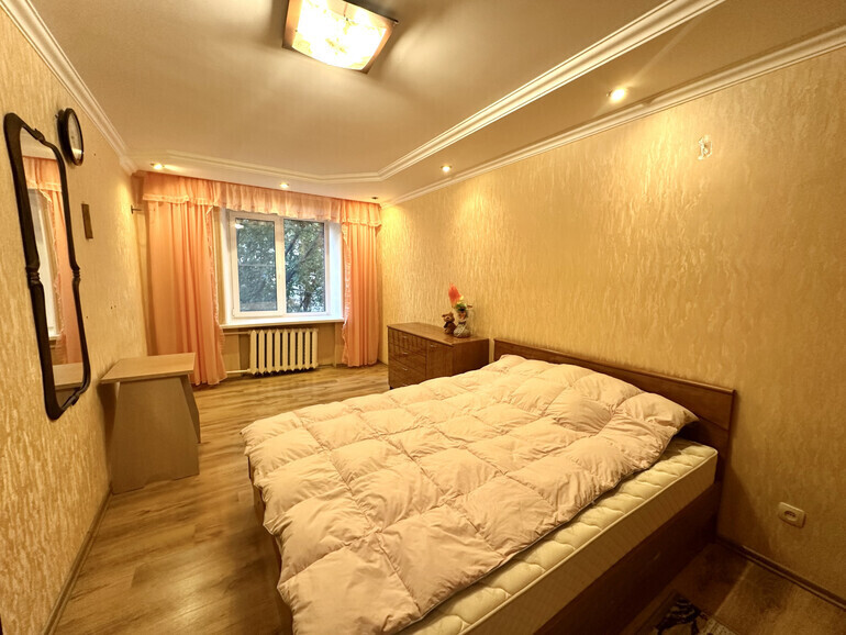 квартира г Курск р-н Центральный ул Карла Маркса 67к/3 фото 5