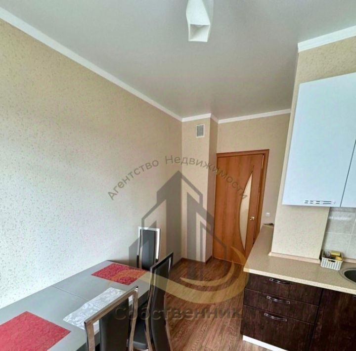 квартира г Старый Оскол Дубрава 1 кв-л, 21 фото 4