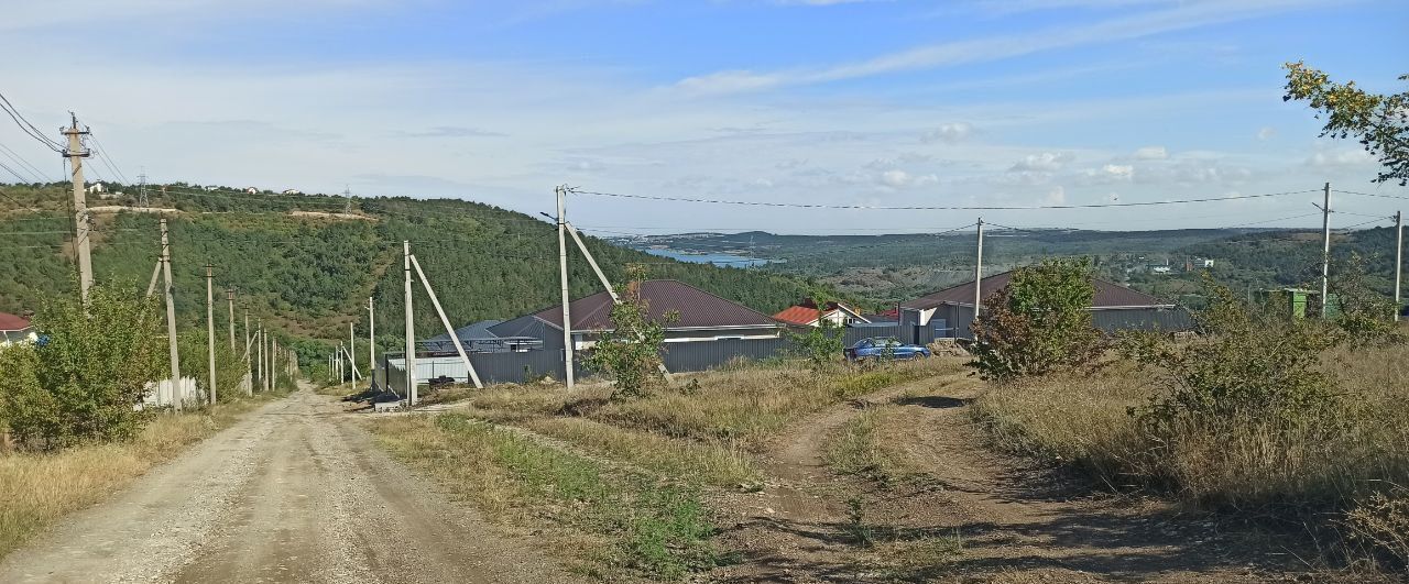 земля р-н Симферопольский с Лозовое тер СПК Энергия Добровское сельское поселение, Украинка фото 1