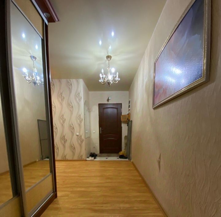 квартира г Волгоград р-н Дзержинский б-р 30-летия Победы 17а фото 18