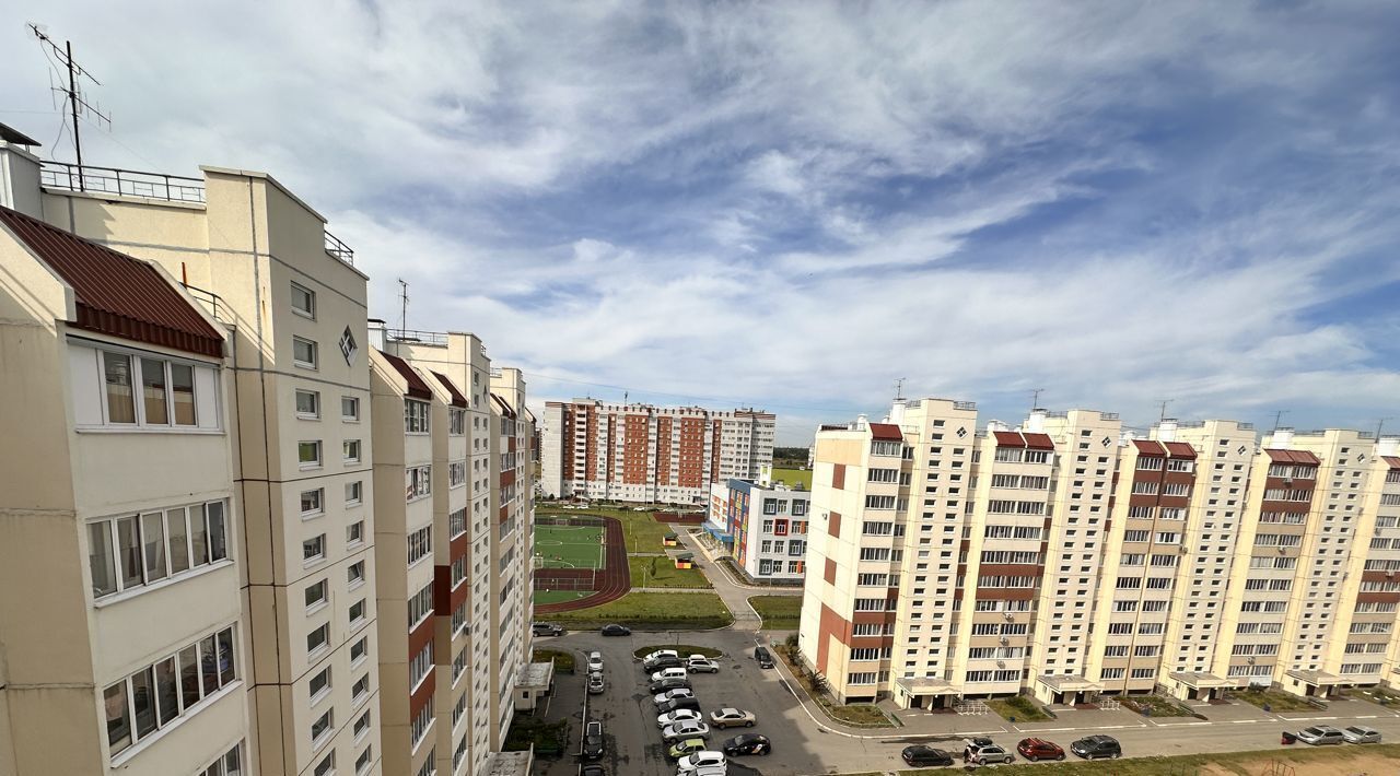 квартира г Омск р-н Центральный ул 21-я Амурская 35 фото 16