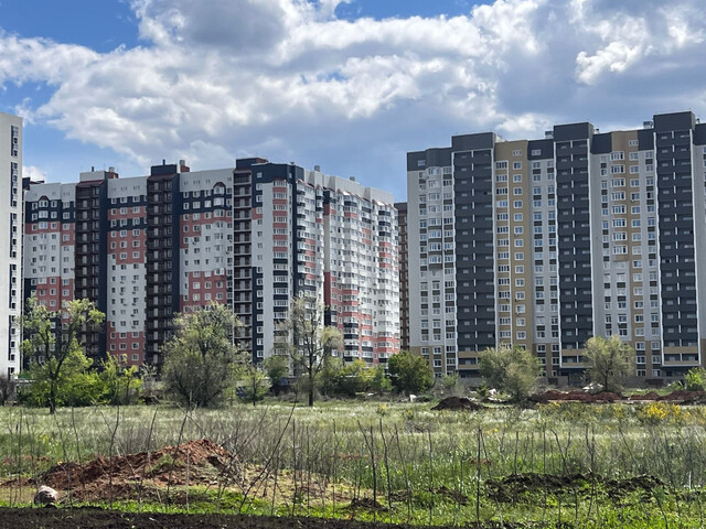 г Оренбург пр-кт Победы 151/1 ЖК «Салют» городской округ Оренбург фото