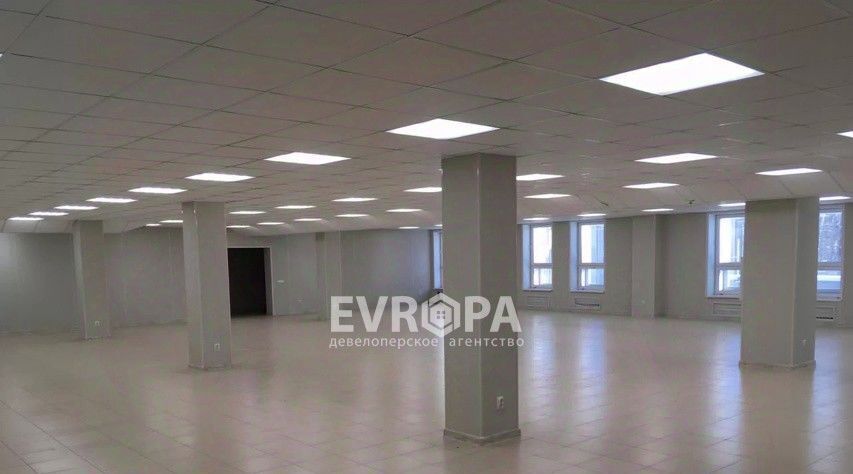 торговое помещение г Ульяновск р-н Ленинский ул Радищева 70 фото 4