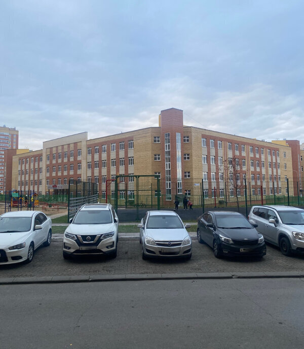 квартира г Чебоксары р-н Московский ул Филиппа Лукина 5 микрорайон «Университет» фото 3