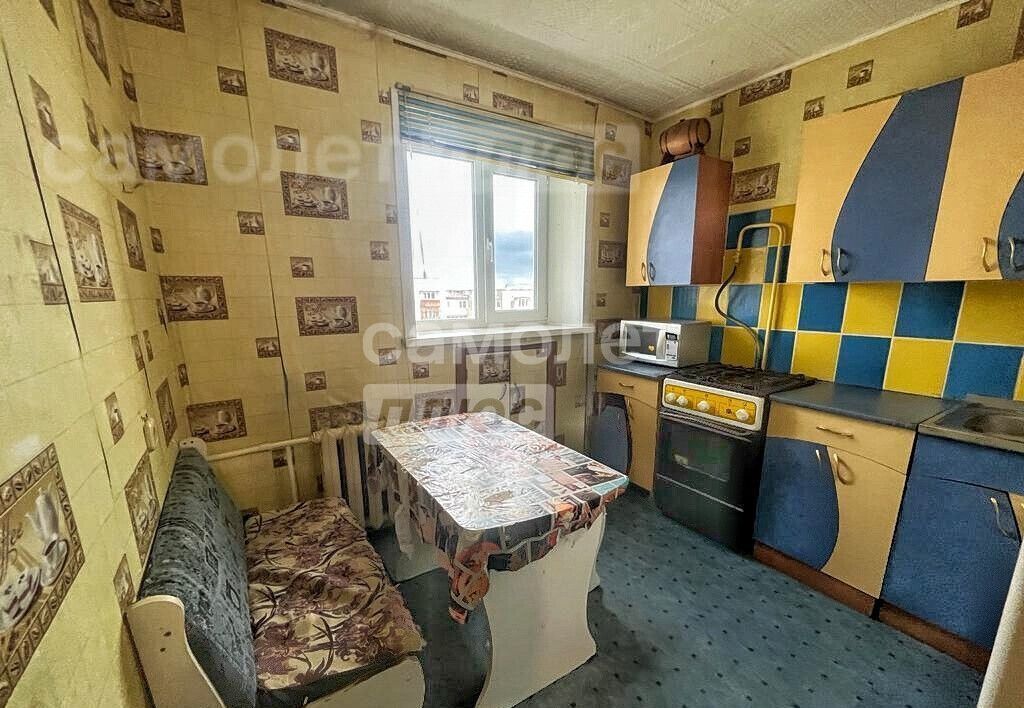 квартира р-н Артемовский г Артемовский ул Первомайская 72 фото 1