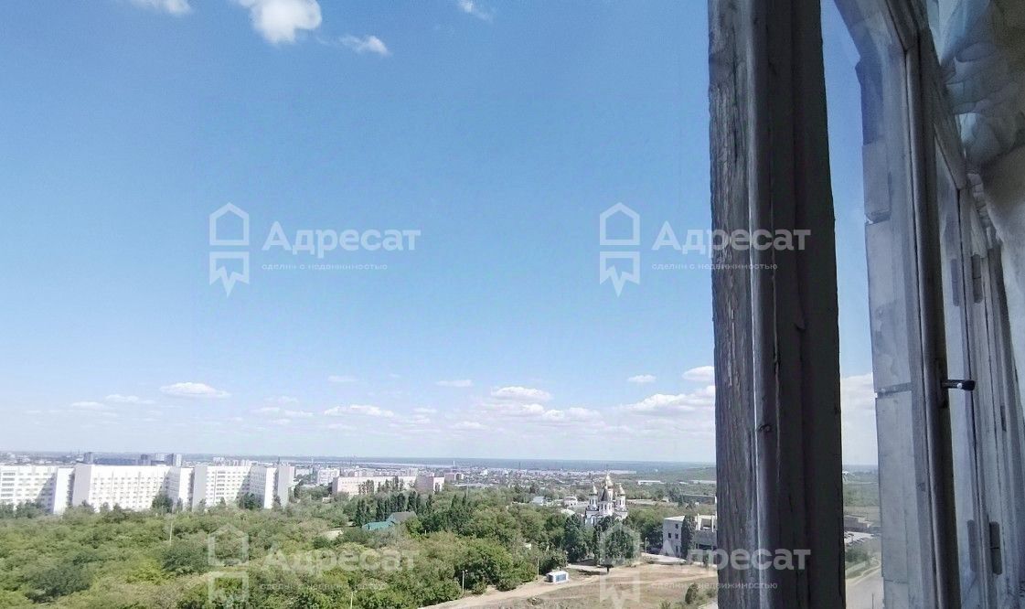 квартира г Волгоград р-н Дзержинский ул Космонавтов 43 фото 23