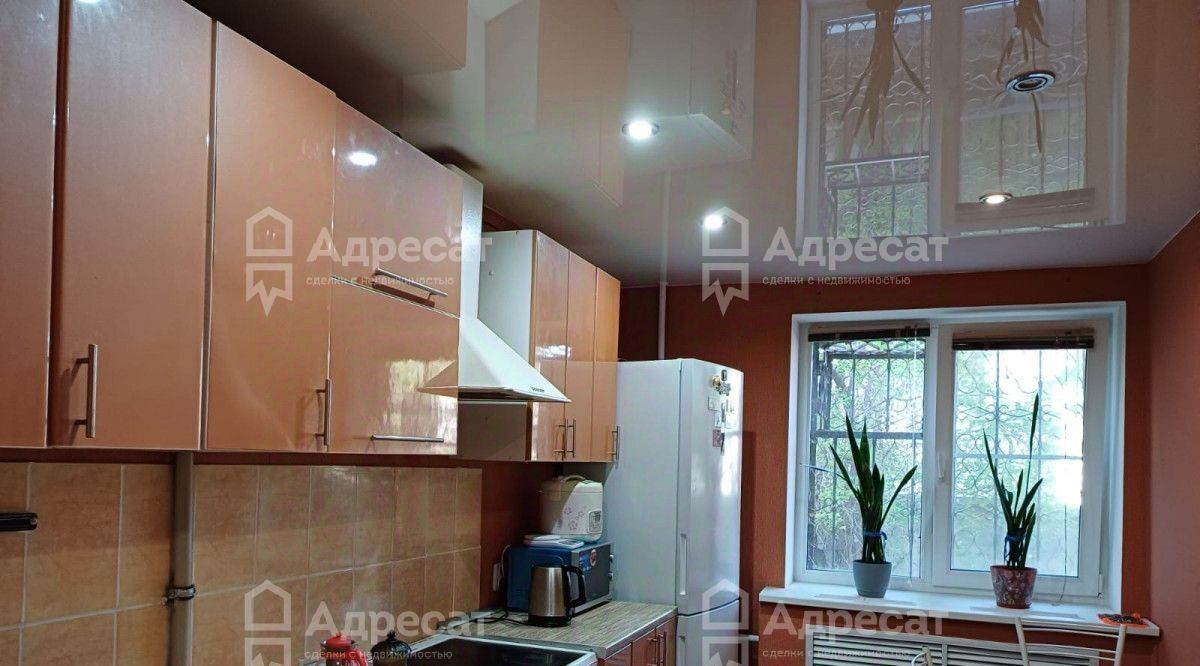 квартира г Волгоград р-н Кировский ул им. генерала Шумилова 22 фото 1