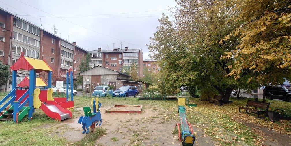 квартира г Иркутск р-н Октябрьский ул Лыткина 14 фото 2