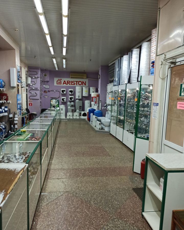 торговое помещение г Киров р-н Октябрьский пр-кт Октябрьский 46 фото 1