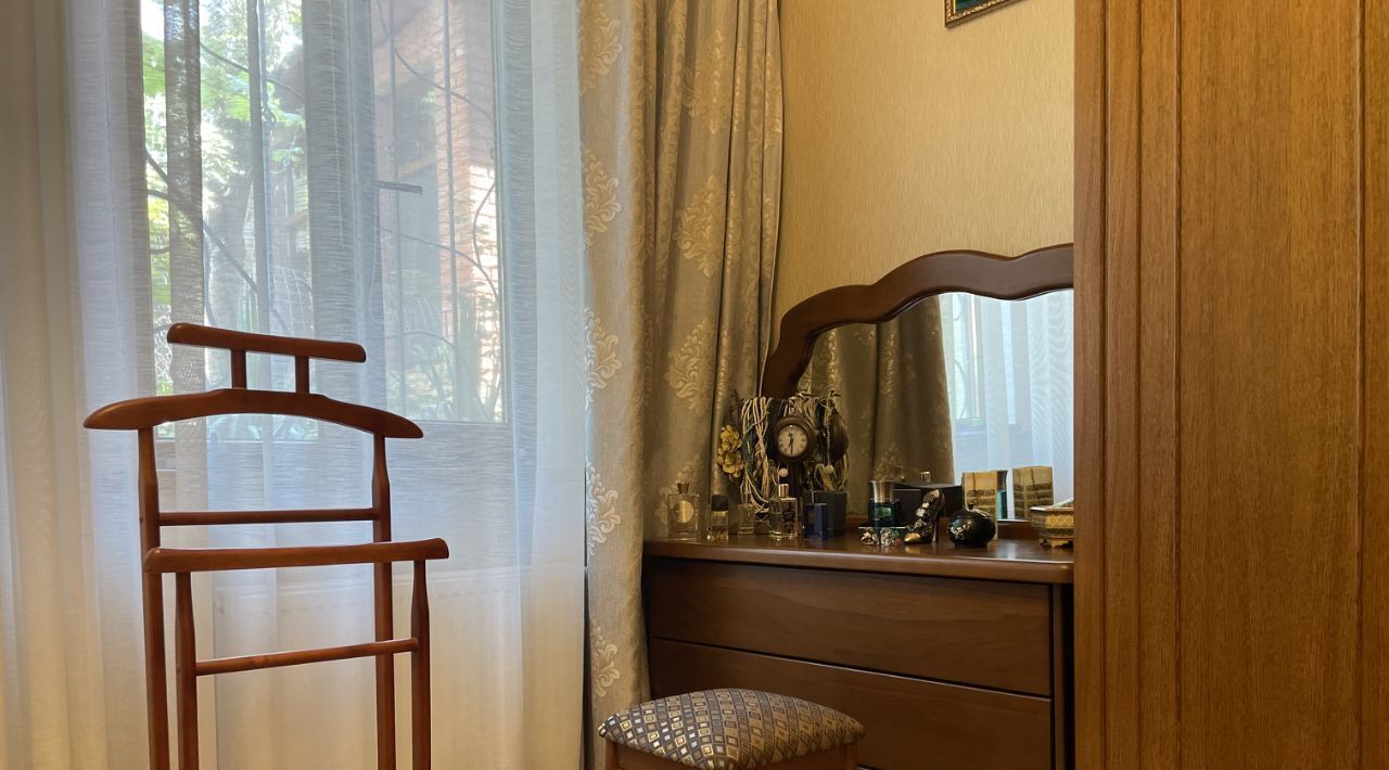 офис г Алушта ул Костычева 4 фото 37