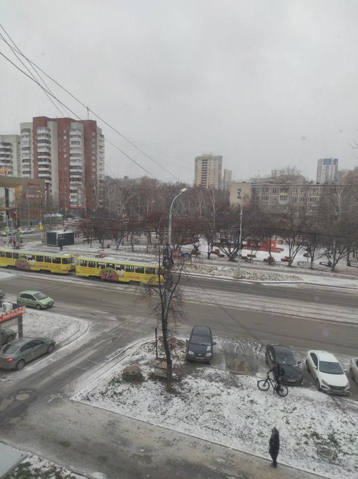 квартира г Екатеринбург р-н Верх-Исетский ул Белореченская 17/1 фото 16