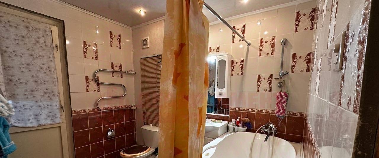 квартира г Астрахань р-н Кировский ул Куликова 13к/3 фото 16