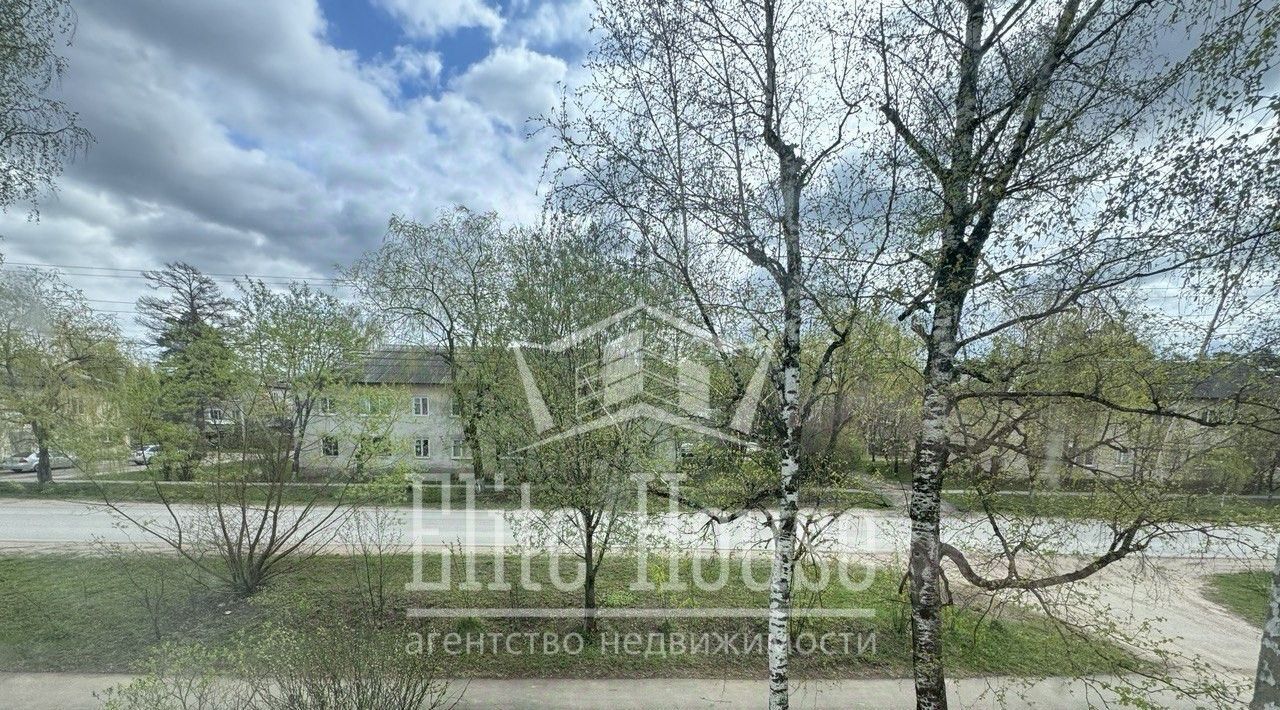 квартира р-н Дзержинский п Полотняный Завод ул Горняк 35 городское поселение Полотняный Завод фото 19