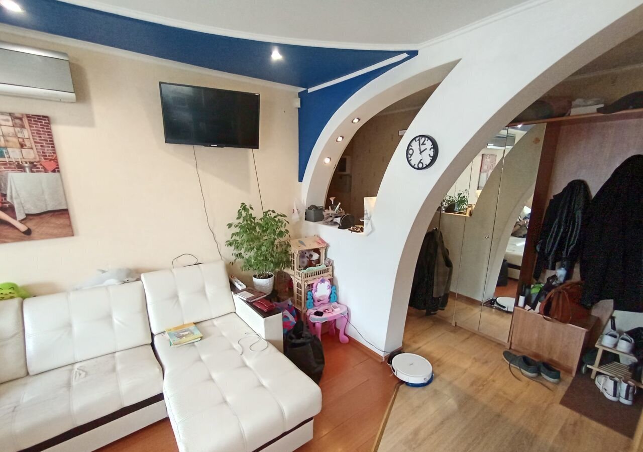 квартира г Курск р-н Центральный ул Ленина 63 фото 2