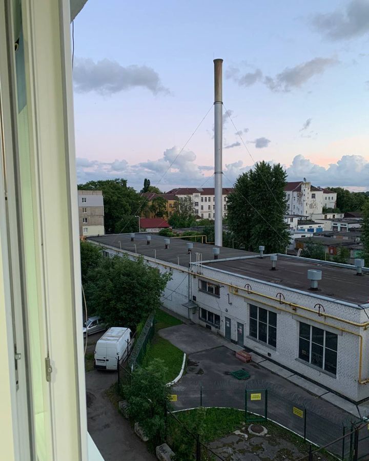 комната г Калининград р-н Центральный ул Красная 123 фото 6