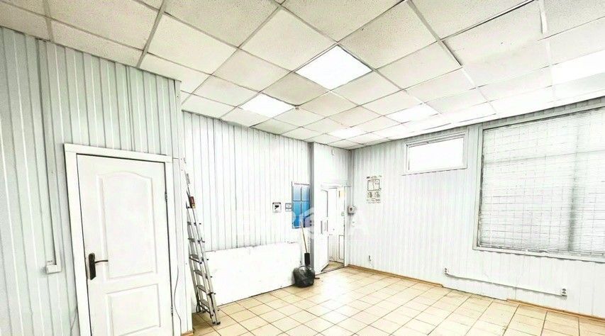 торговое помещение г Ульяновск р-н Засвияжский ул Рябикова 22а фото 1