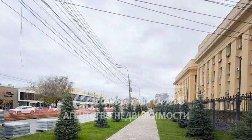 квартира г Волгоград р-н Центральный ул Краснознаменская 19 фото 1