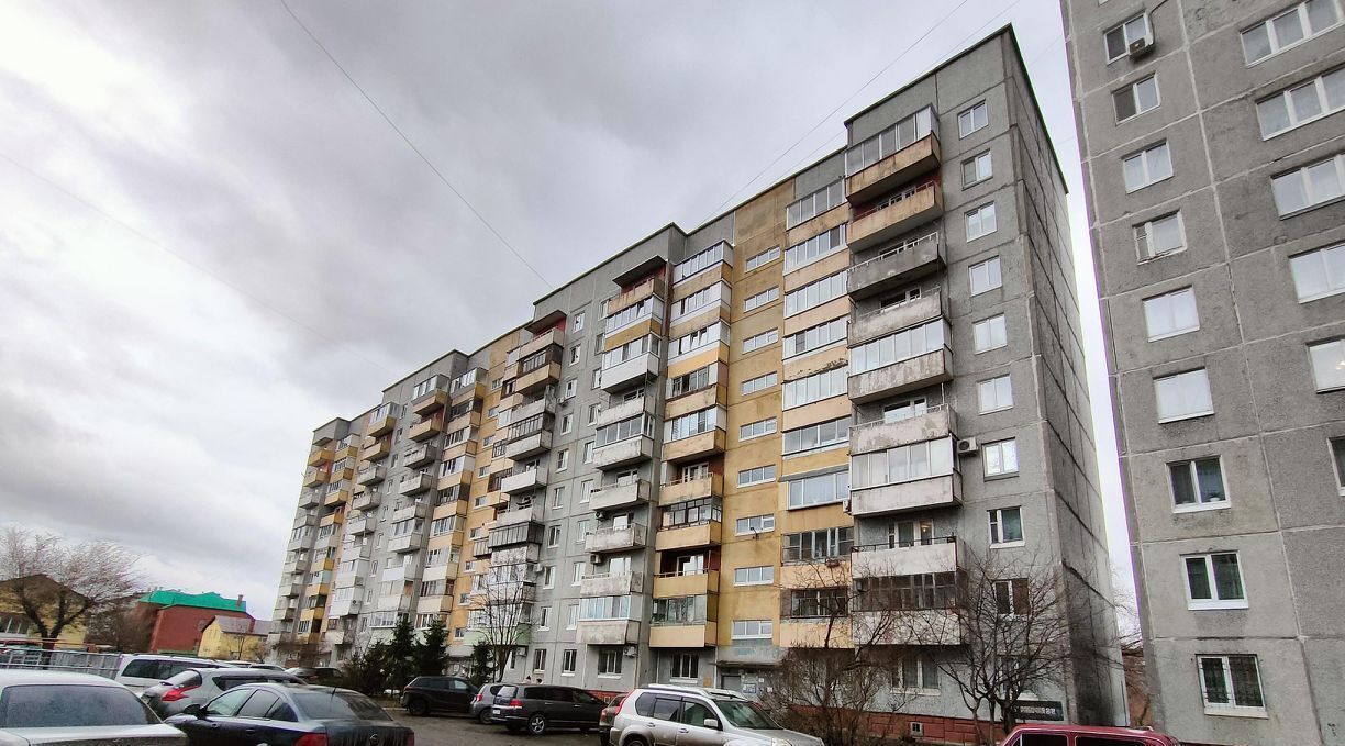 квартира г Омск р-н Октябрьский ул 15-я Рабочая 88 фото 3