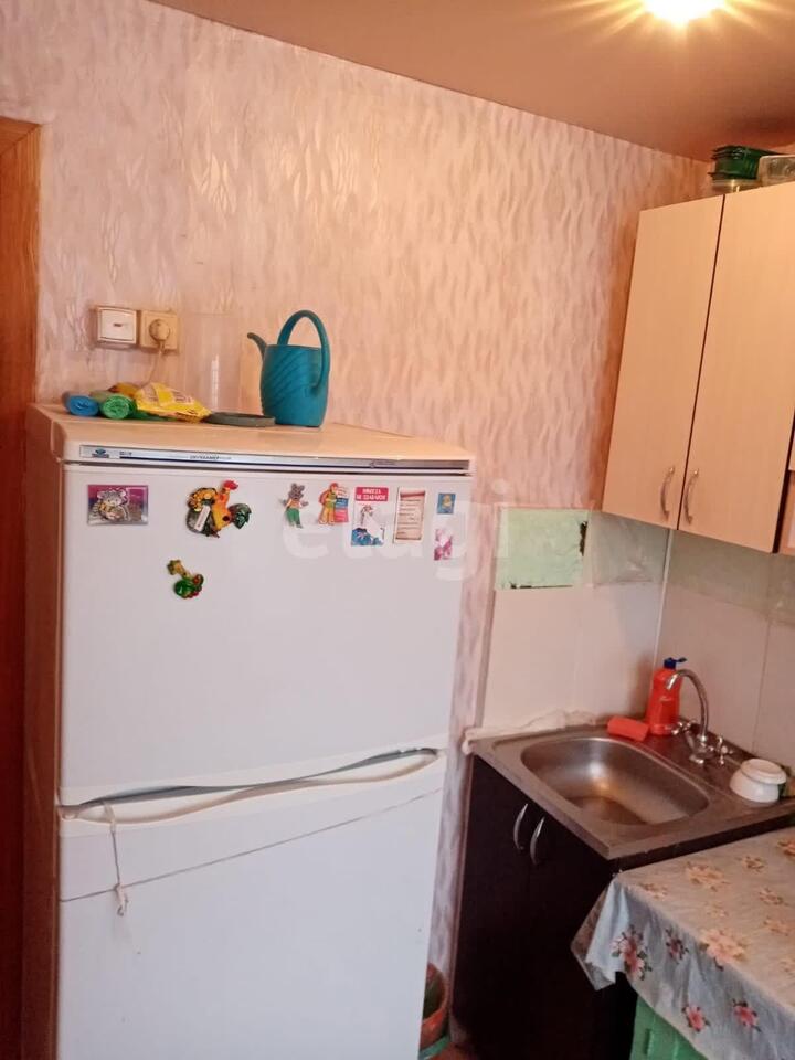 квартира г Кемерово р-н Центральный 10-й микрорайон ул Коломейцева 8 фото 5