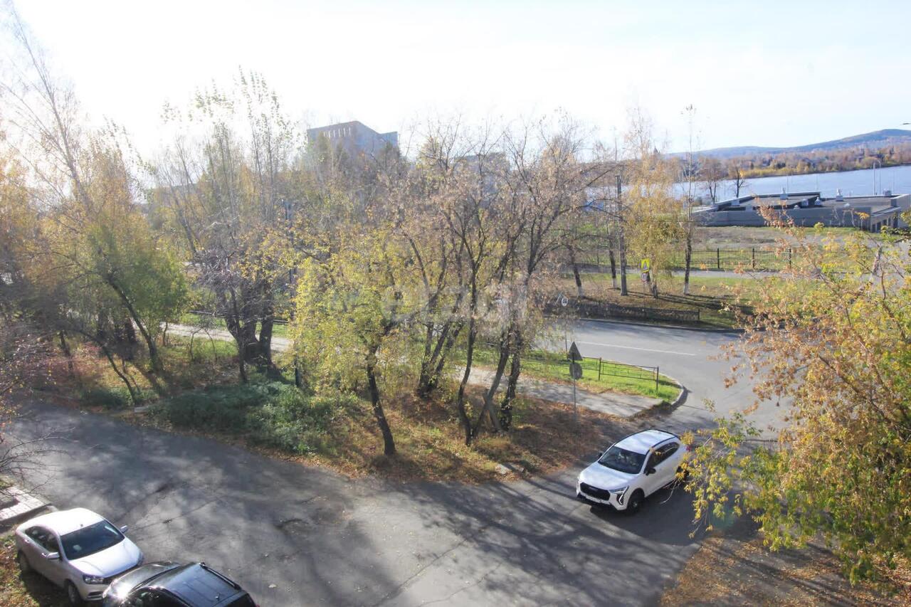 квартира г Нижний Тагил р-н Тагилстроевский Ulitsa Krasnogvardeyskaya, 13, Nizhny Tagil, Sverdlovskaya oblast, Russia, 622013 фото 28