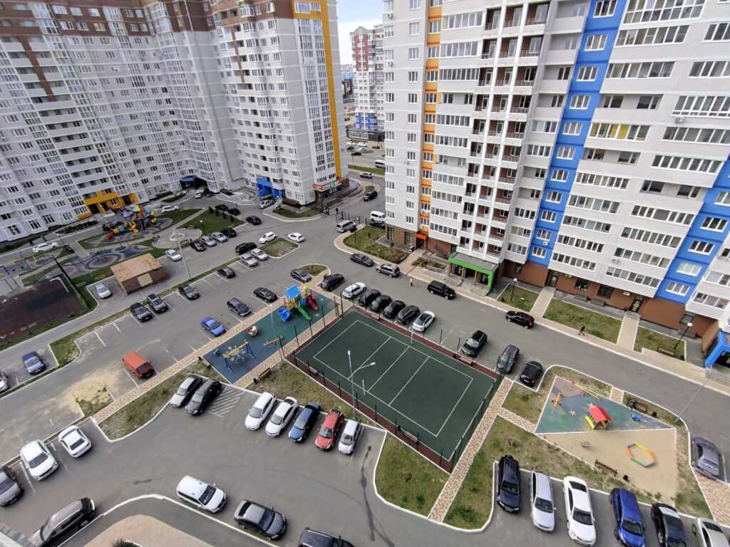 квартира г Брянск р-н Советский ул Горбатова 22 фото 8