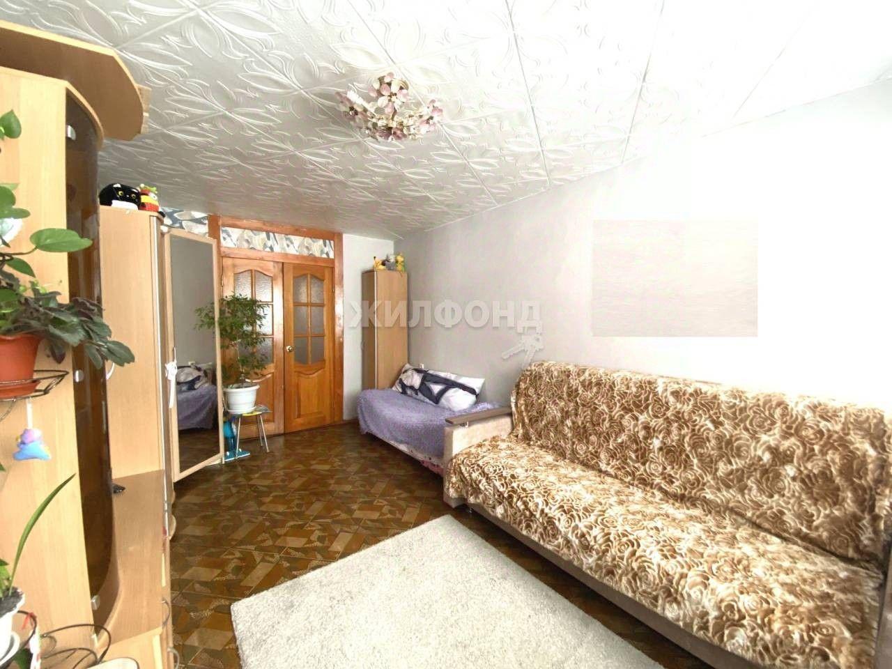 квартира г Новосибирск р-н Калининский ул Учительская 19/2 фото 2